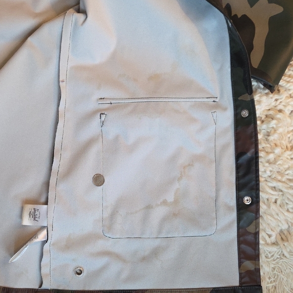 Hershel Camouflage Hooded Raincoat - Picture 14 of 16